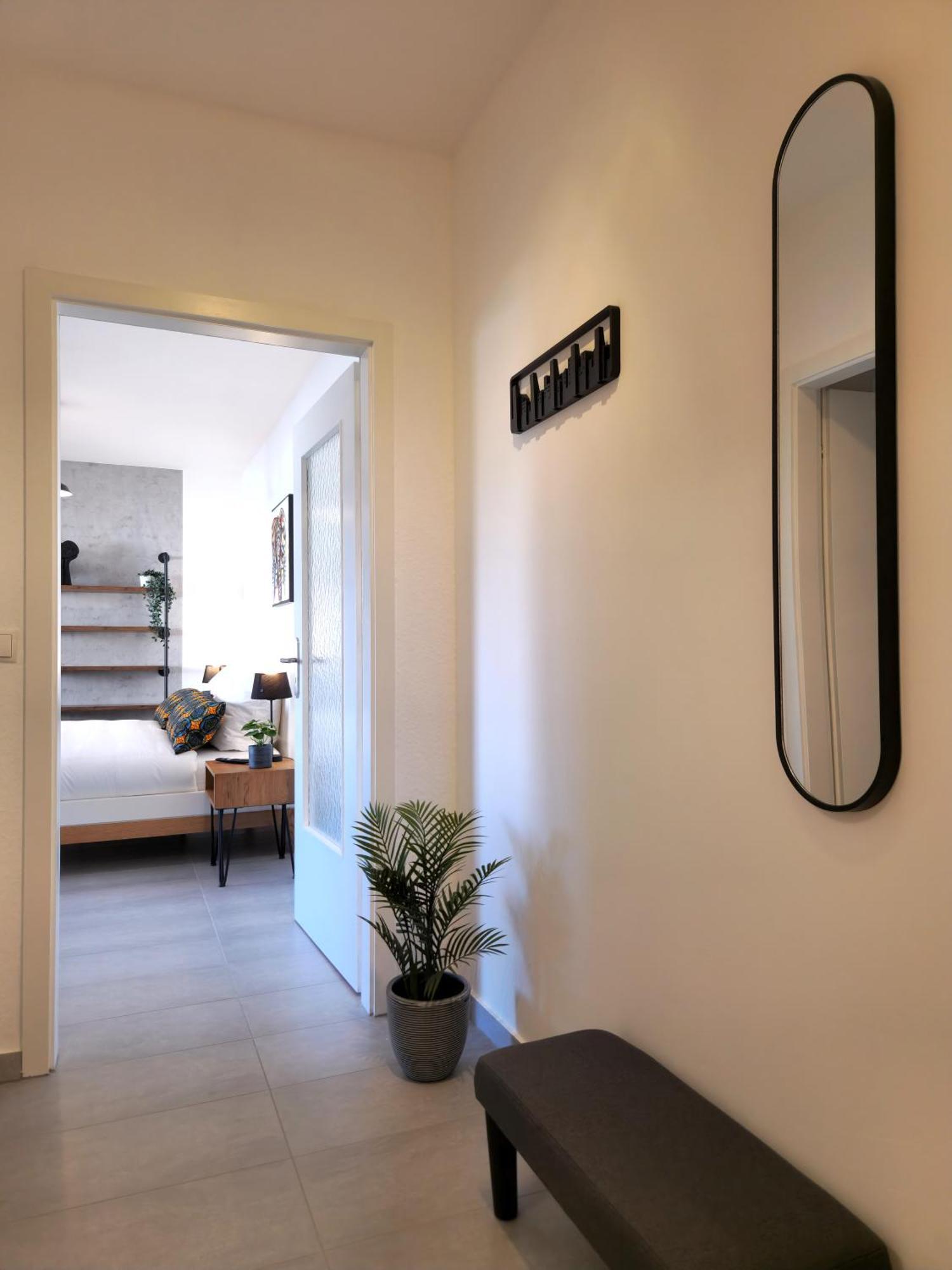 Mawulo - Stadtwohnung Im Zentrum Mit Balkon Neustadt an der Weinstraße Exterior foto